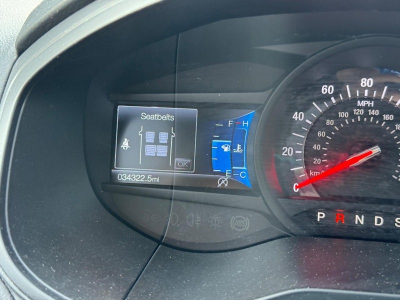 Ford Edge Vehicle Full-screen Gallery Image 27