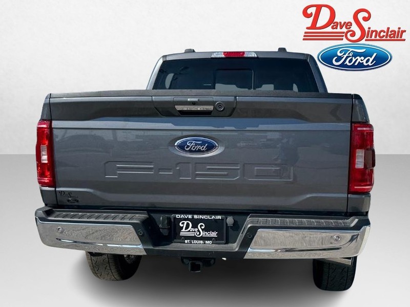 Ford F-150 Vehicle Full-screen Gallery Image 08