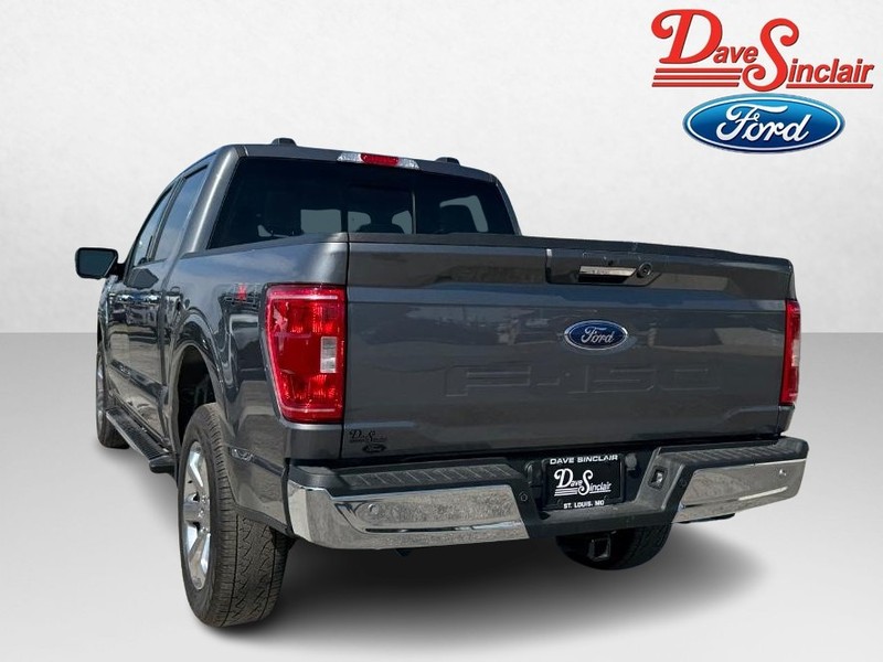 Ford F-150 Vehicle Full-screen Gallery Image 09