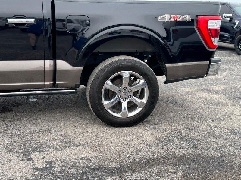 Ford F-150 Vehicle Full-screen Gallery Image 11
