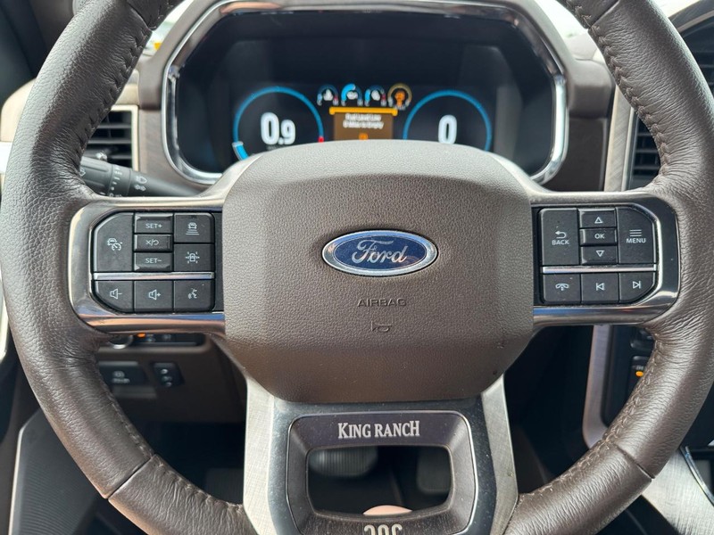 Ford F-150 Vehicle Full-screen Gallery Image 20
