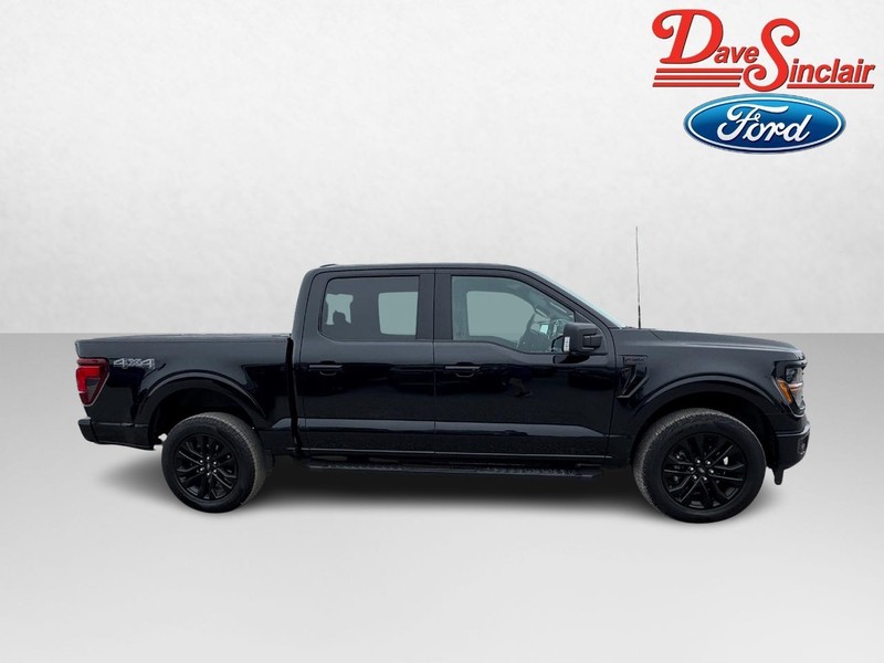 Ford F-150 Vehicle Full-screen Gallery Image 05