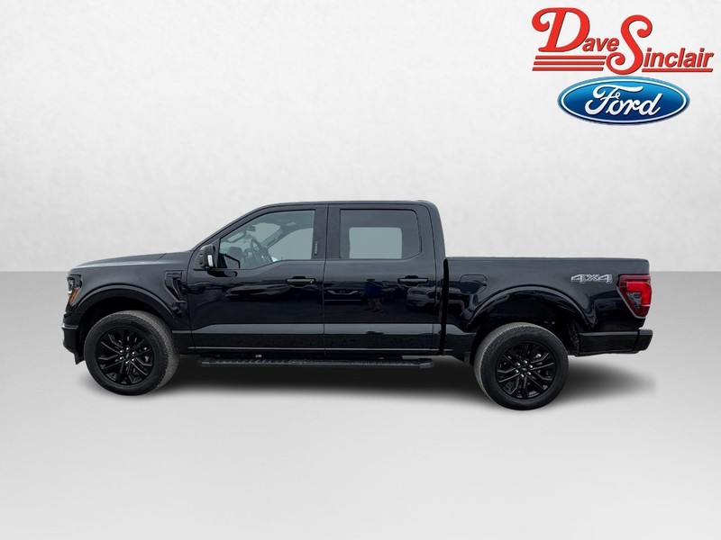 Ford F-150 Vehicle Full-screen Gallery Image 10