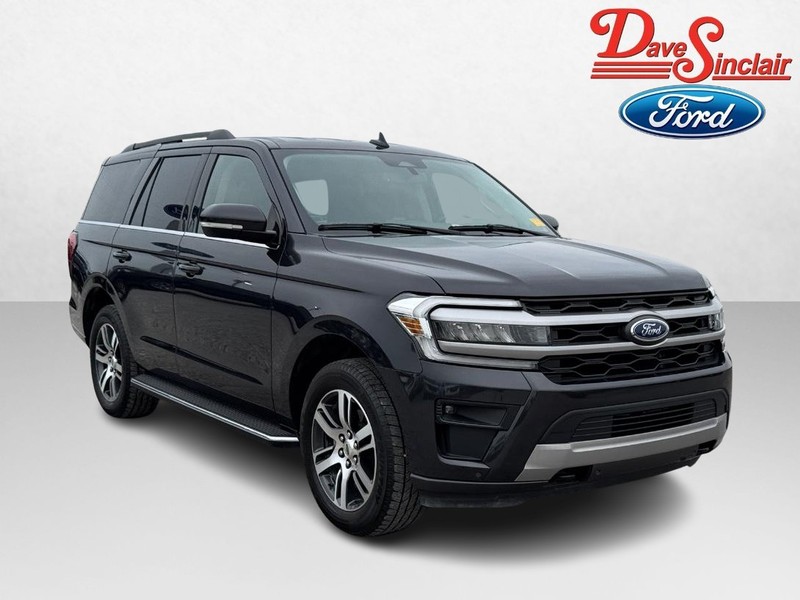 Ford Expedition Vehicle Full-screen Gallery Image 04