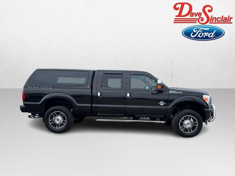 Ford Super Duty F-350 SRW Vehicle Full-screen Gallery Image 05