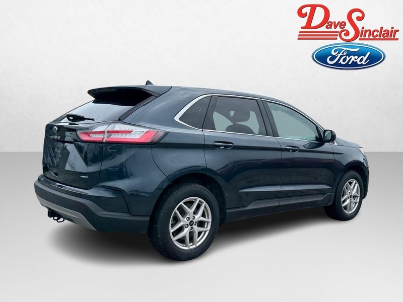 Ford Edge Vehicle Full-screen Gallery Image 07