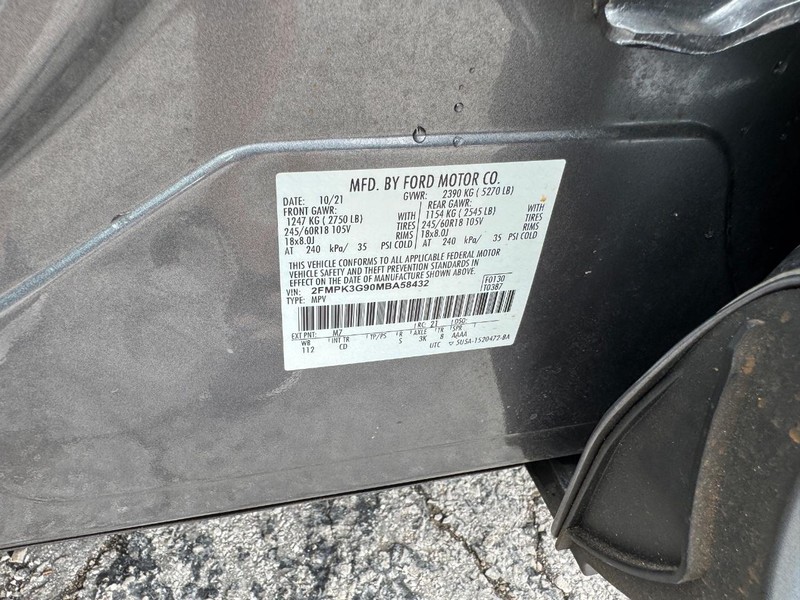 Ford Edge Vehicle Full-screen Gallery Image 25