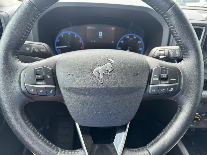 Ford Bronco Sport Vehicle Full-screen Gallery Image 19