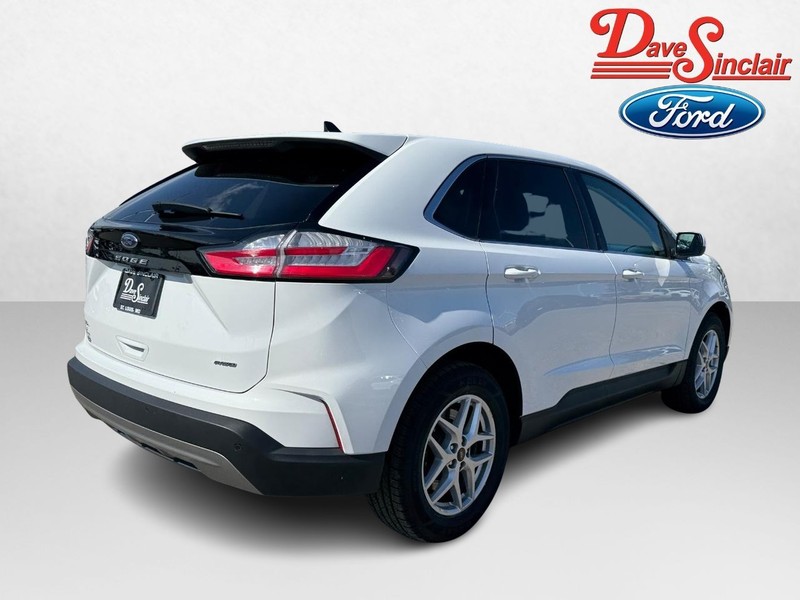 Ford Edge Vehicle Full-screen Gallery Image 07