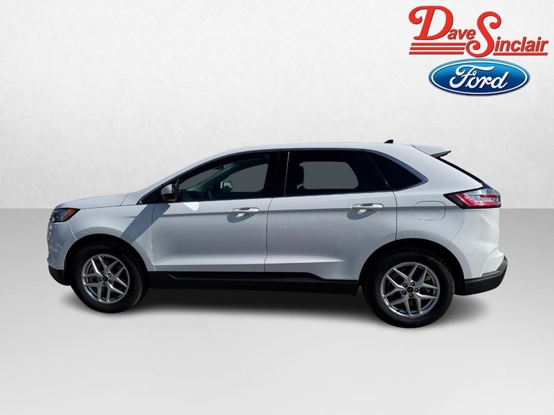 Ford Edge Vehicle Full-screen Gallery Image 10