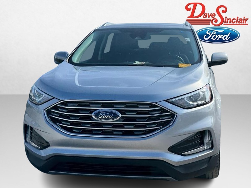 Ford Edge Vehicle Full-screen Gallery Image 02