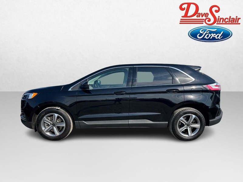Ford Edge Vehicle Full-screen Gallery Image 10