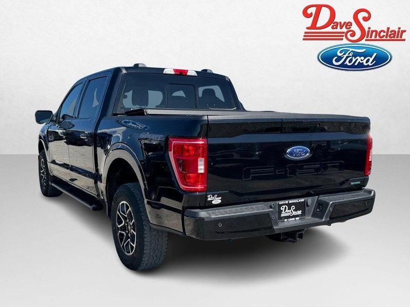 Ford F-150 Vehicle Full-screen Gallery Image 09