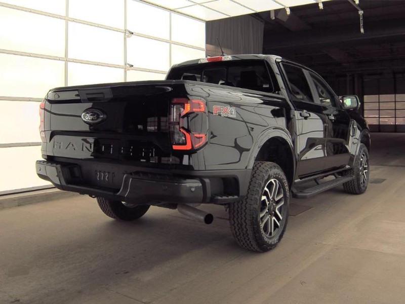 Ford Ranger Vehicle Full-screen Gallery Image 02