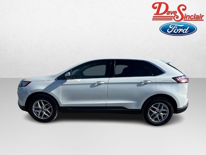 Ford Edge Vehicle Full-screen Gallery Image 10