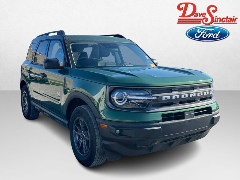 Ford Bronco Sport Vehicle Full-screen Gallery Image 04