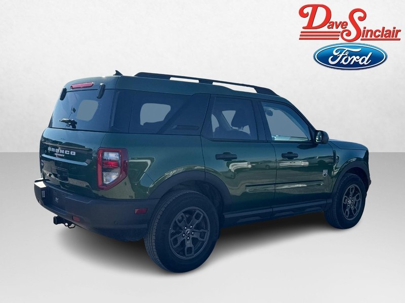 Ford Bronco Sport Vehicle Full-screen Gallery Image 07