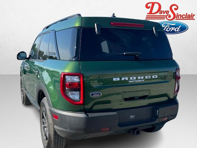 Ford Bronco Sport Vehicle Full-screen Gallery Image 09