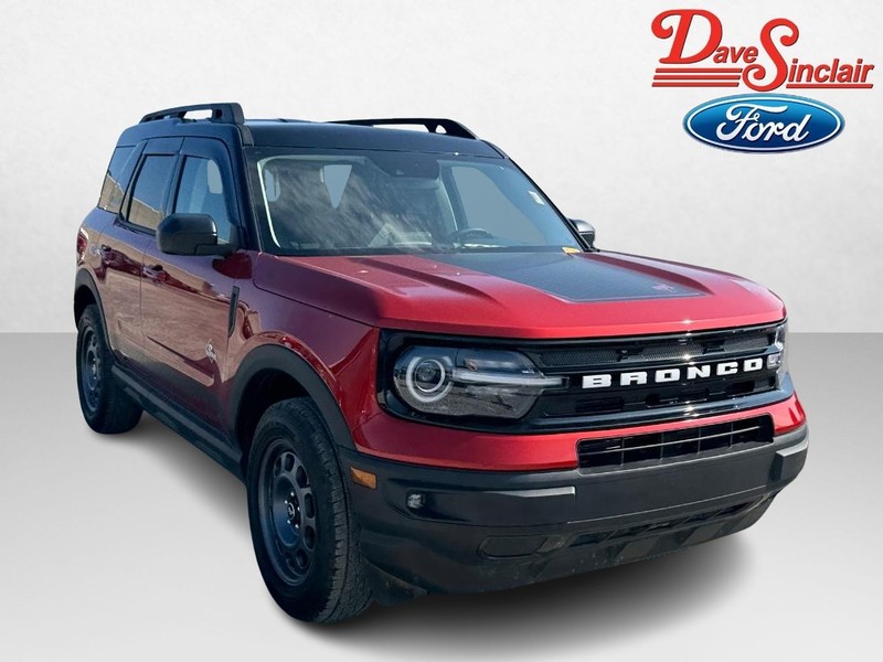 Ford Bronco Sport Vehicle Full-screen Gallery Image 04