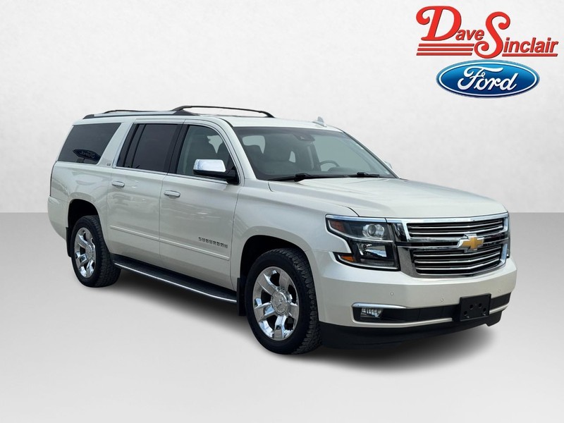 Chevrolet Suburban Vehicle Full-screen Gallery Image 04