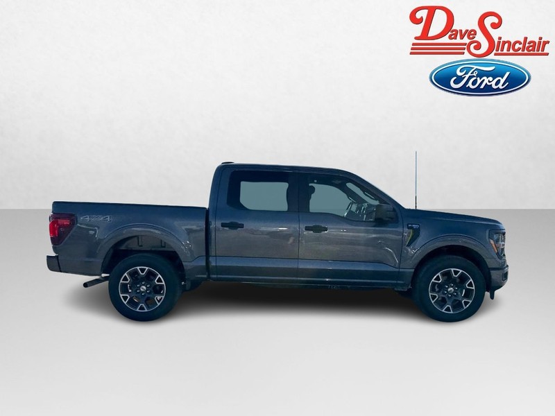Ford F-150 Vehicle Full-screen Gallery Image 05