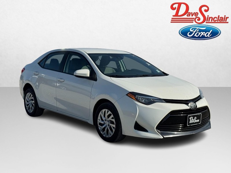 Toyota Corolla Vehicle Full-screen Gallery Image 04