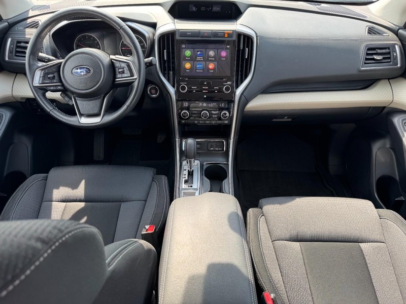 Subaru Ascent Vehicle Full-screen Gallery Image 14