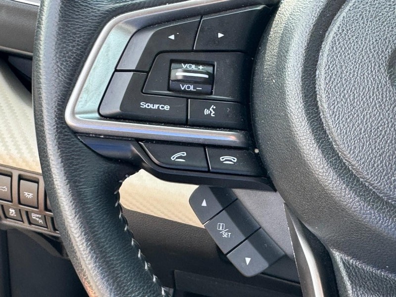 Subaru Ascent Vehicle Full-screen Gallery Image 18