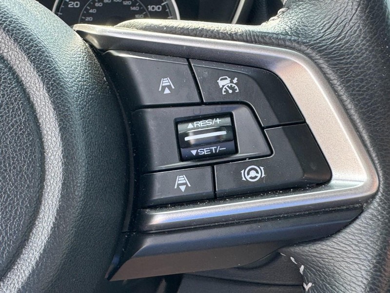 Subaru Ascent Vehicle Full-screen Gallery Image 19