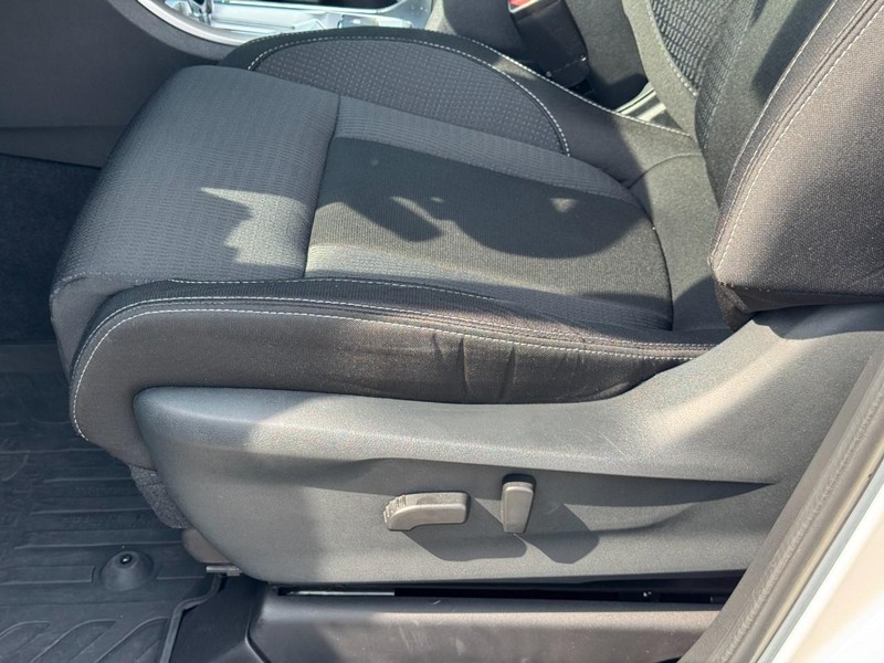 Subaru Ascent Vehicle Full-screen Gallery Image 25