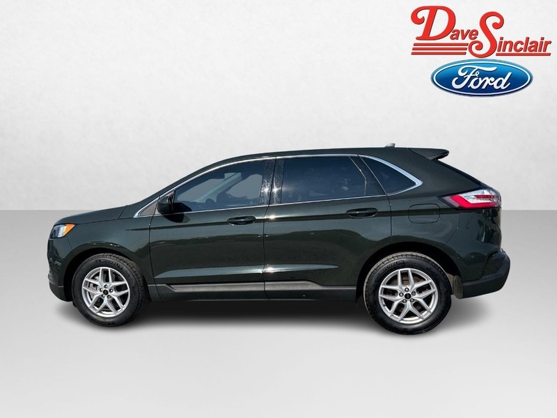 Ford Edge Vehicle Full-screen Gallery Image 10