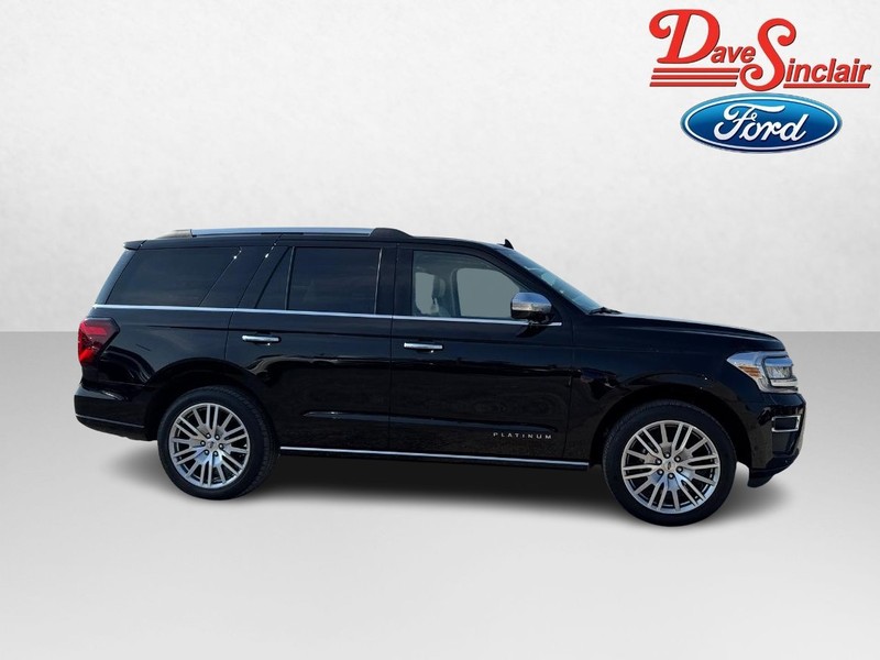 Ford Expedition Vehicle Full-screen Gallery Image 05