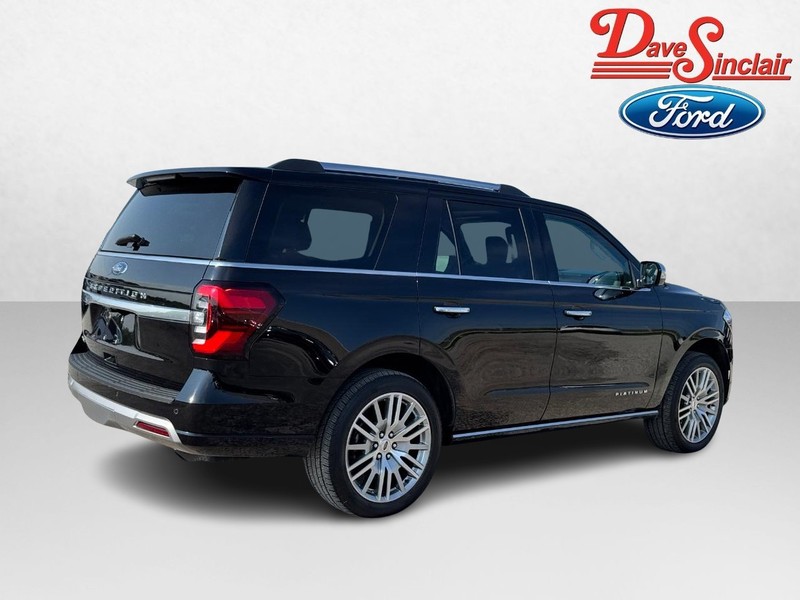 Ford Expedition Vehicle Full-screen Gallery Image 07