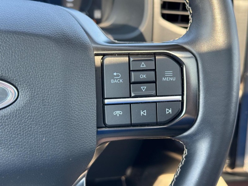 Ford Expedition Vehicle Full-screen Gallery Image 26