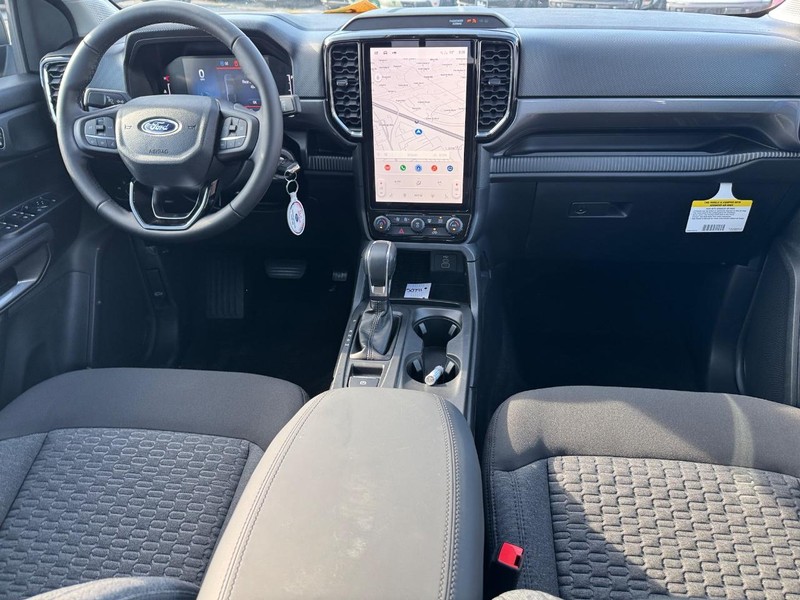 Ford Ranger Vehicle Full-screen Gallery Image 14