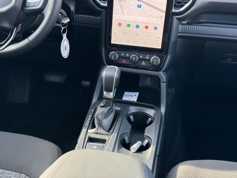 Ford Ranger Vehicle Full-screen Gallery Image 17