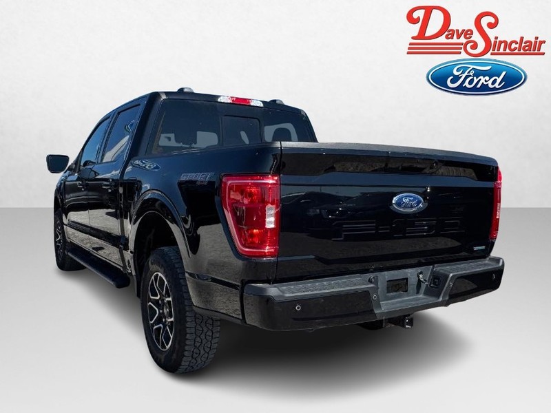 Ford F-150 Vehicle Full-screen Gallery Image 09