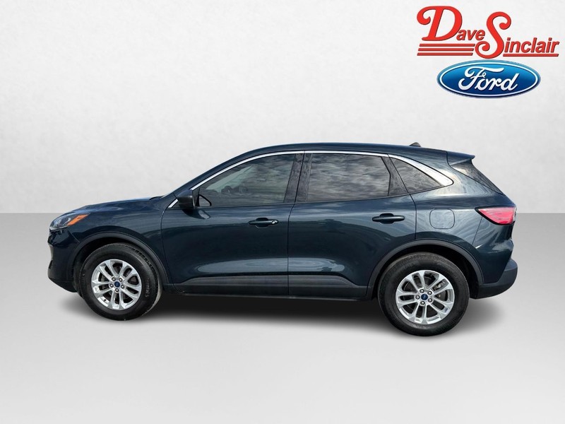 Ford Escape Vehicle Full-screen Gallery Image 10