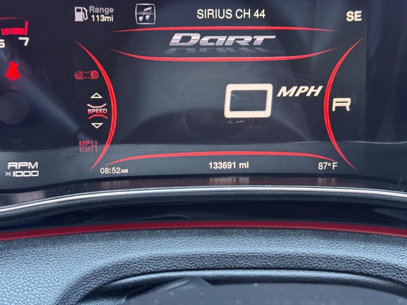 Dodge Dart Vehicle Full-screen Gallery Image 25