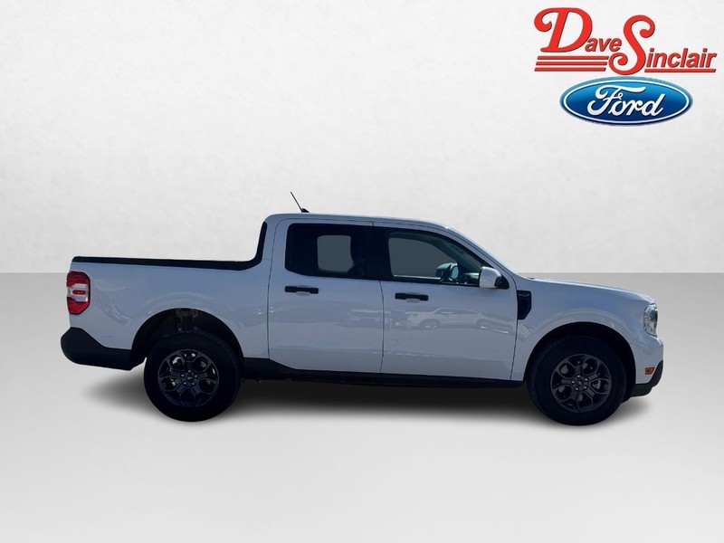 Ford Maverick Vehicle Full-screen Gallery Image 05