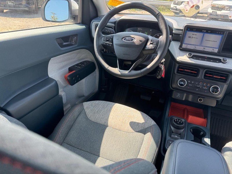 Ford Maverick Vehicle Full-screen Gallery Image 14