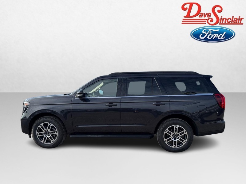 Ford Expedition Vehicle Full-screen Gallery Image 10