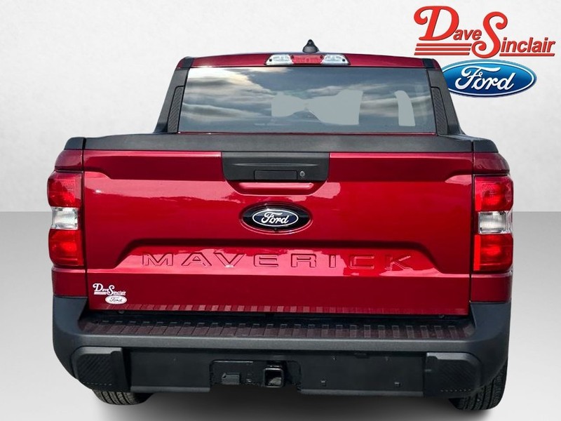 Ford Maverick Vehicle Full-screen Gallery Image 08