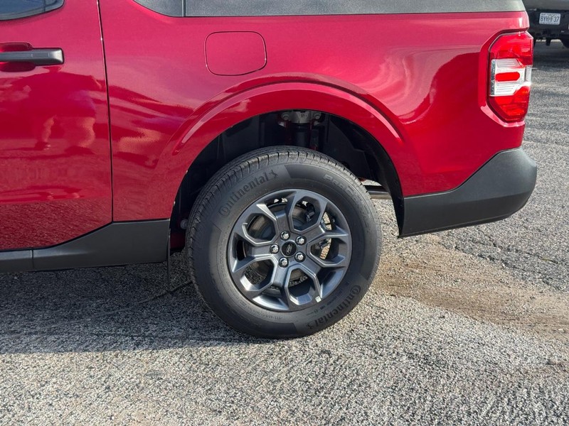 Ford Maverick Vehicle Full-screen Gallery Image 11