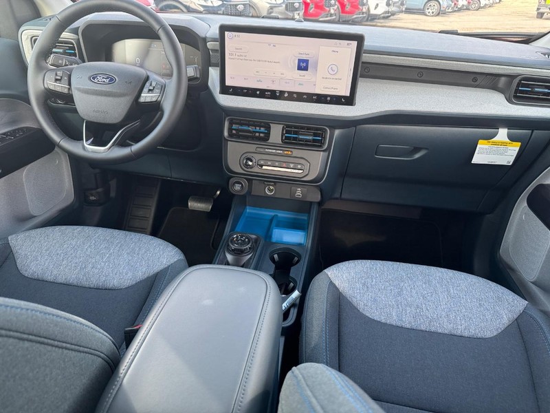 Ford Maverick Vehicle Full-screen Gallery Image 14