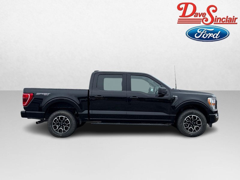 Ford F-150 Vehicle Full-screen Gallery Image 05