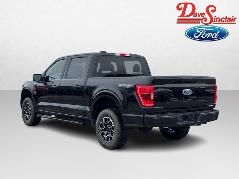 Ford F-150 Vehicle Full-screen Gallery Image 09