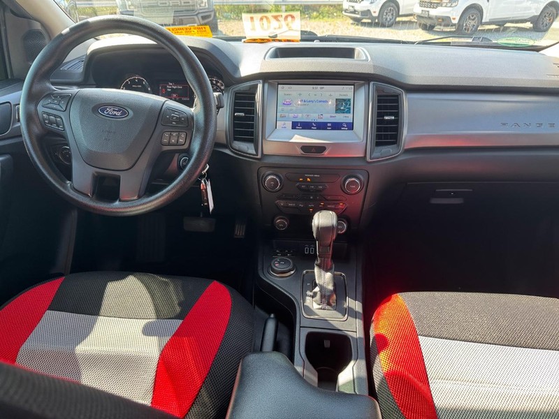 Ford Ranger Vehicle Full-screen Gallery Image 15