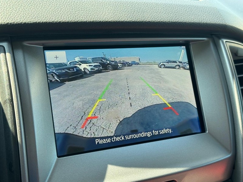Ford Ranger Vehicle Full-screen Gallery Image 23