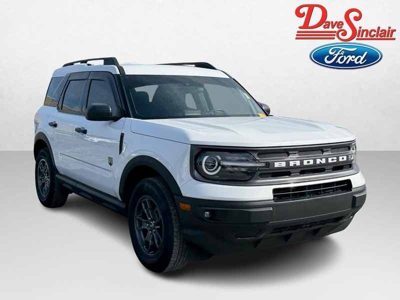 Ford Bronco Sport Vehicle Full-screen Gallery Image 04